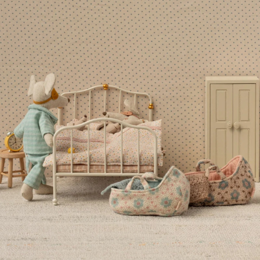 ed0a019051e9568d7e7305b54275e507