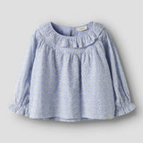 Lil' Atelier Kinderblouse voor meisjes met volant Zen Blauw NMFTESSIE