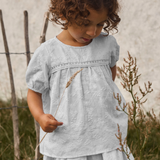 Lil' Atelier T-shirt met korte mouwen en elegante versiering Loose Plein Air NMFJIVA